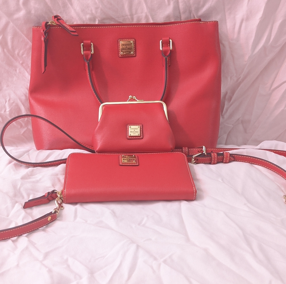 Dooney and Bourke Willa red saffiano